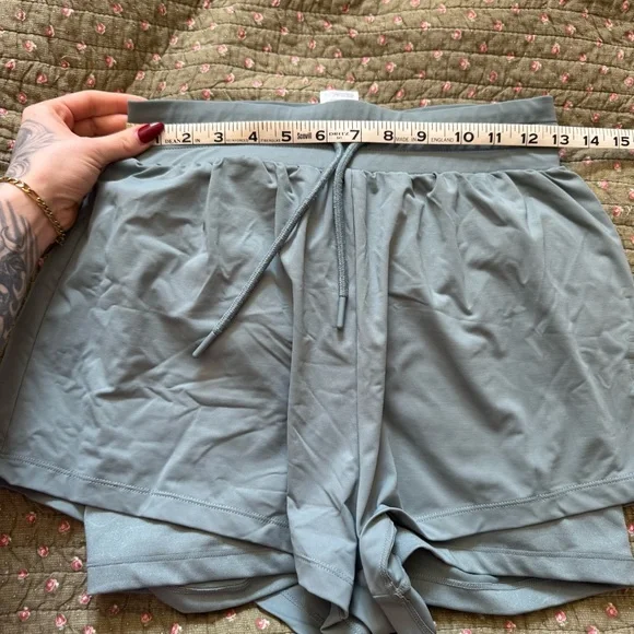 Gymshark Women's Athletic Light Blue Shorts - Picture 4 of 6